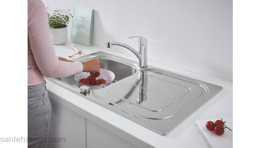 Набор для кухни: мойка для кухни GROHE 31565SD0 K300, нержавеющая сталь и смеситель GROHE 31565SD0 Eurosmart Смеситель для мойки. Фото