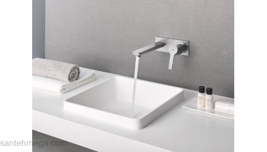 GROHE 23444DC1 Lineare New Смеситeль для раковины на 2 отверстия, вынос 210 мм, настенный монтаж. Фото