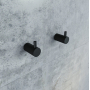 Комплкект  одинарных крючков сплав металлов Petite черный матовый IDDIS PET2SB3i41 для ванной комнаты. Фото