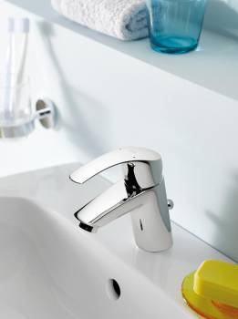 Смеситель для раковины GROHE Eurosmart 32926002. Фото