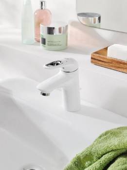 GROHE 33558LS3 Eurostyle 2015 Смеситель для раковины со сливным гарнитуром. Фото