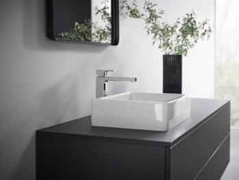 Смеситель для раковины 230, со сливной гарнитурой Vernis Shape Hansgrohe 71590000, хром. Фото