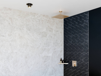 Угловая корзинка AddStoris Hansgrohe 41741140, шлифованная бронза для ванной комнаты. Фото