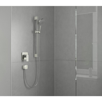 Душевой набор Hansgrohe Vernis Blend Vario 650 мм хром. Фото