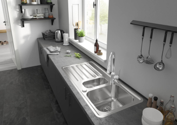 Кухонный смеситель однорычажный, 220, с вытяжным душем, 2jet Hansgrohe 71800000, хром. Фото