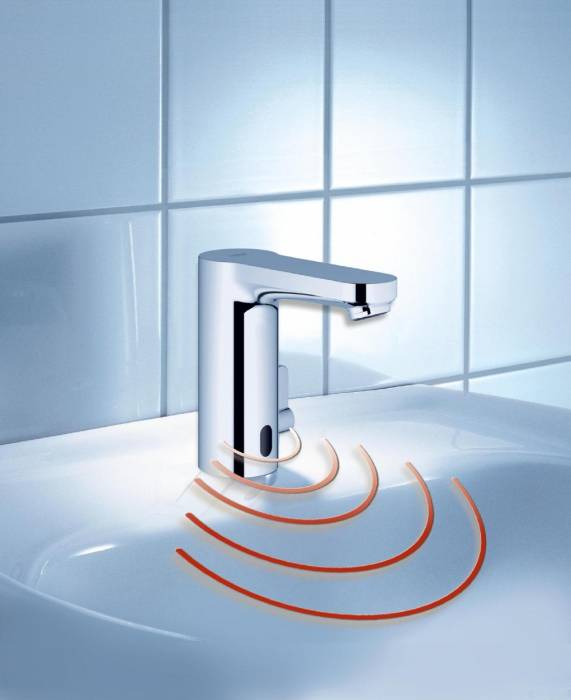 Смеситель для раковины GROHE Eurosmart Cosmopolitan E 36325000. Фото