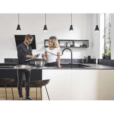 Смеситель для кухни с вытяжным душем Hansgrohe Talis M54 72802670, черный матовый. Фото